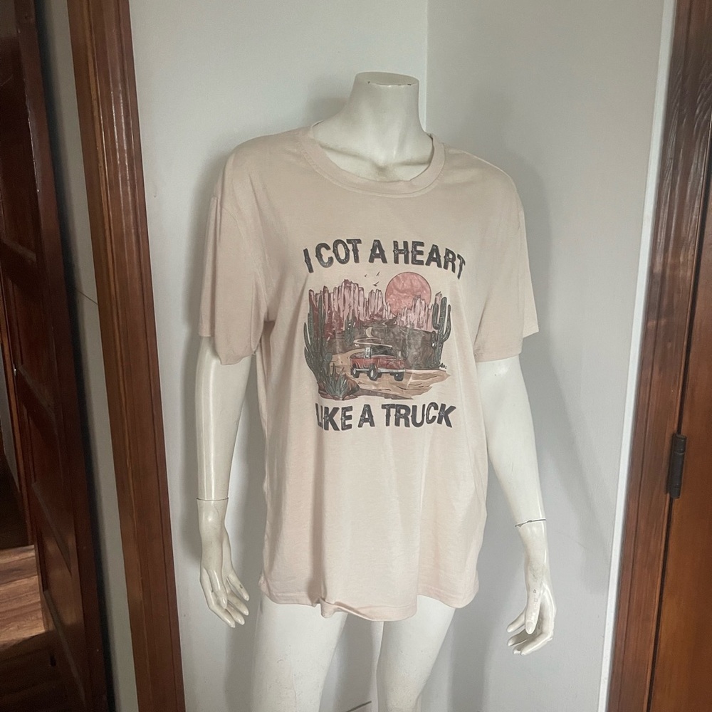 Source Unknown Cream Graphic Tee